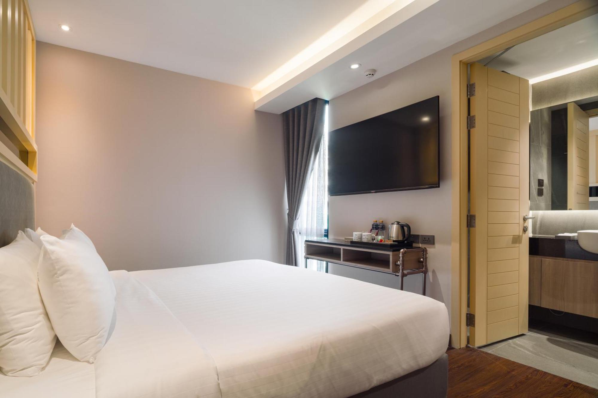 T2 The Portal Sukhumvit Hotel Bangkok Exterior photo